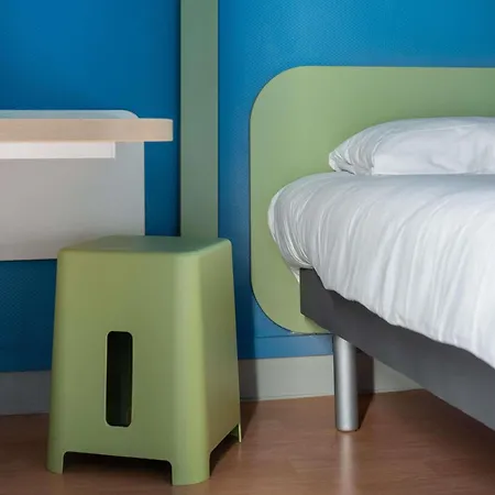 Hotel Ibis Budget Caen 2*