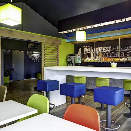 Hotel Ibis Budget Caen 2*