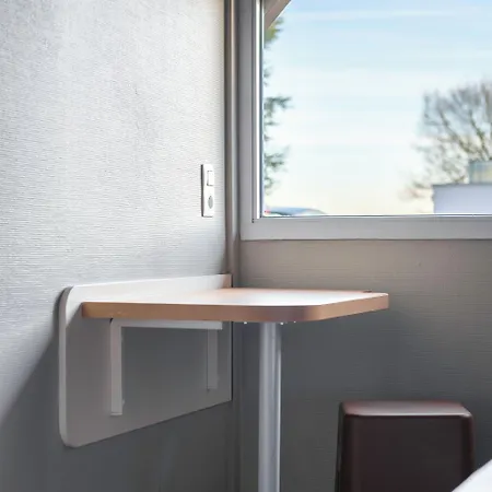 Hotel Ibis Budget Caen 2*